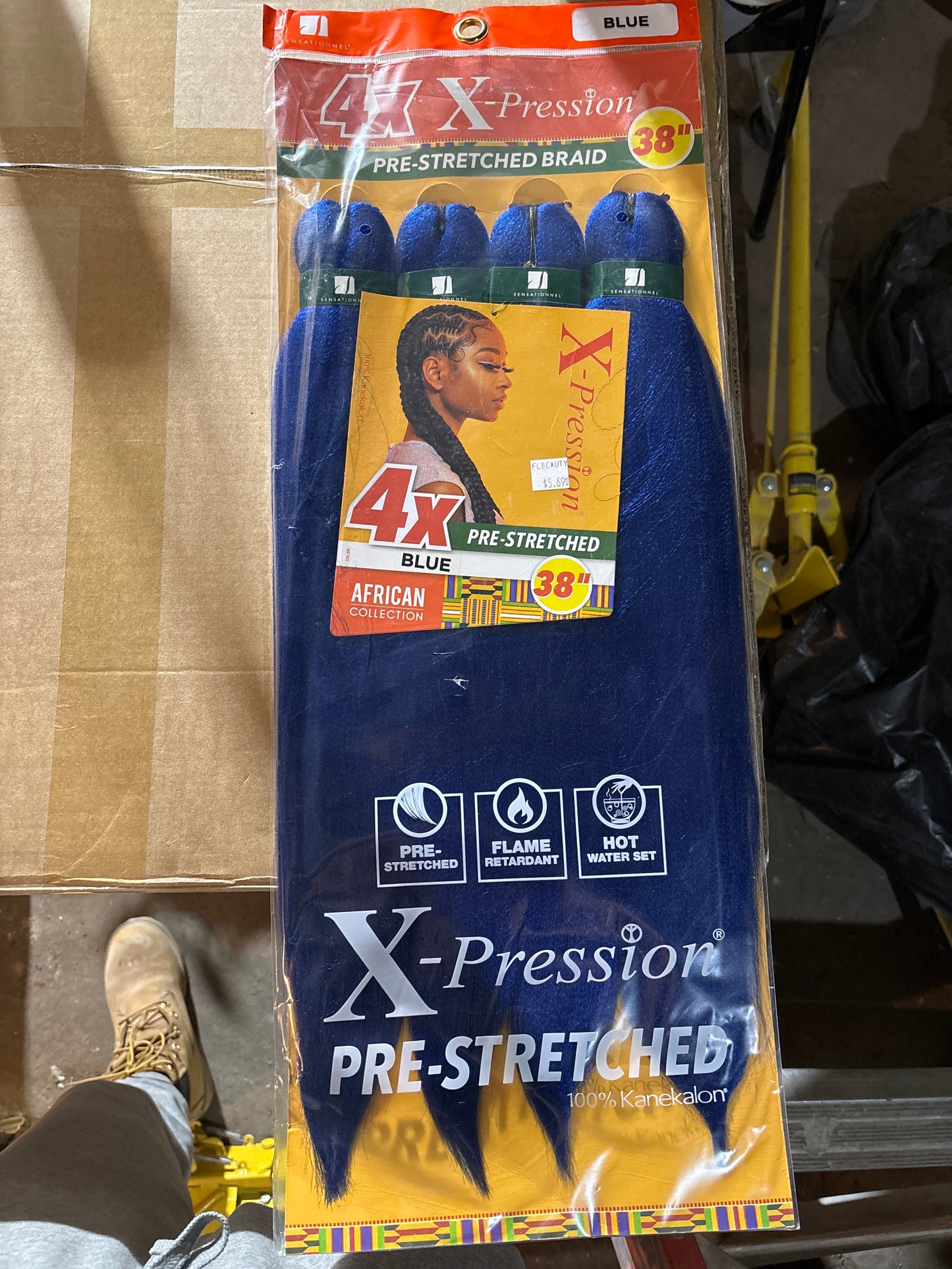 4X-Pression Pre-stretched braiding hair -color blue- 38”