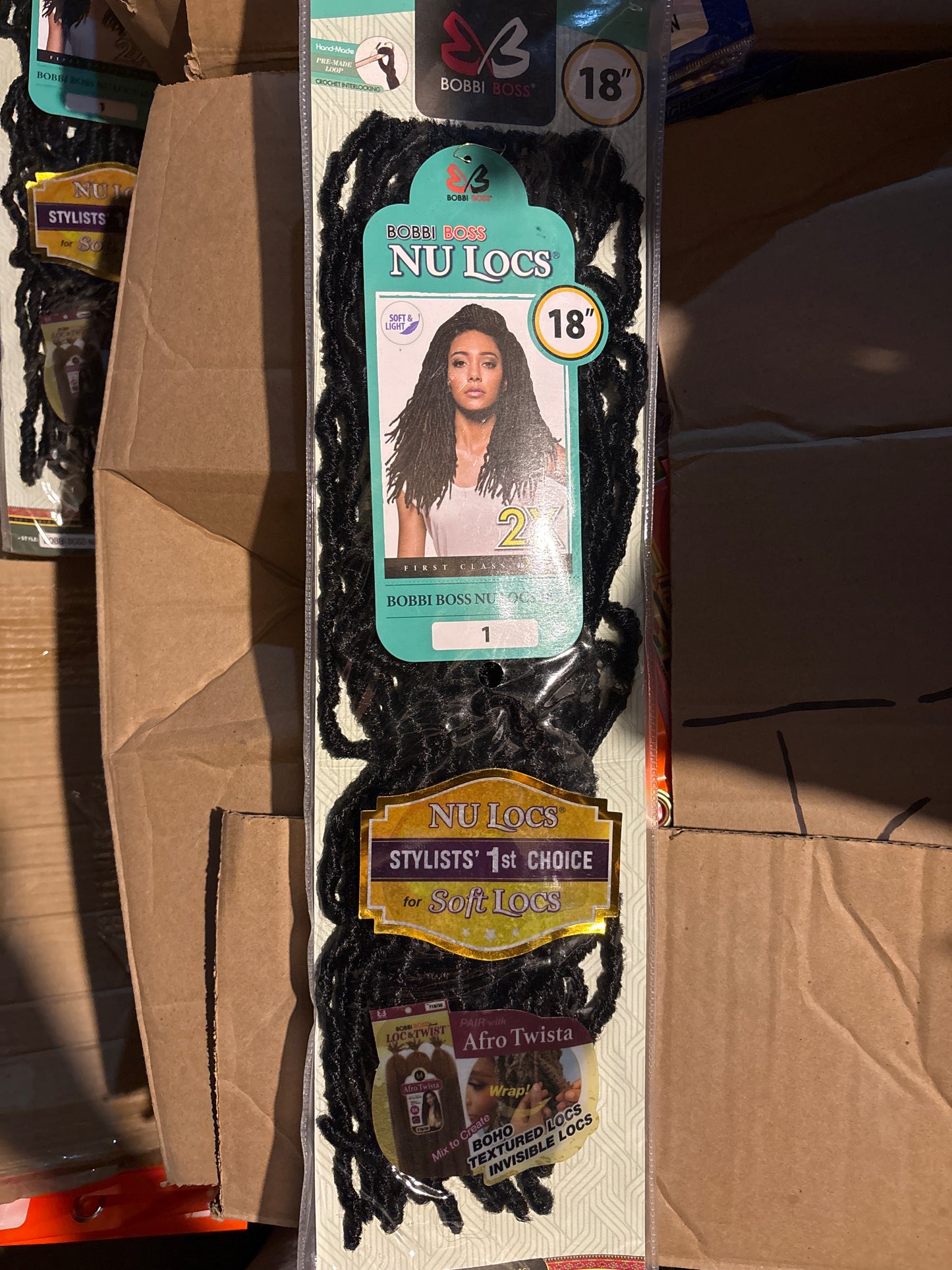 Bobbi Boss NU LOCS 18” 2X Soft Locs – Color 1