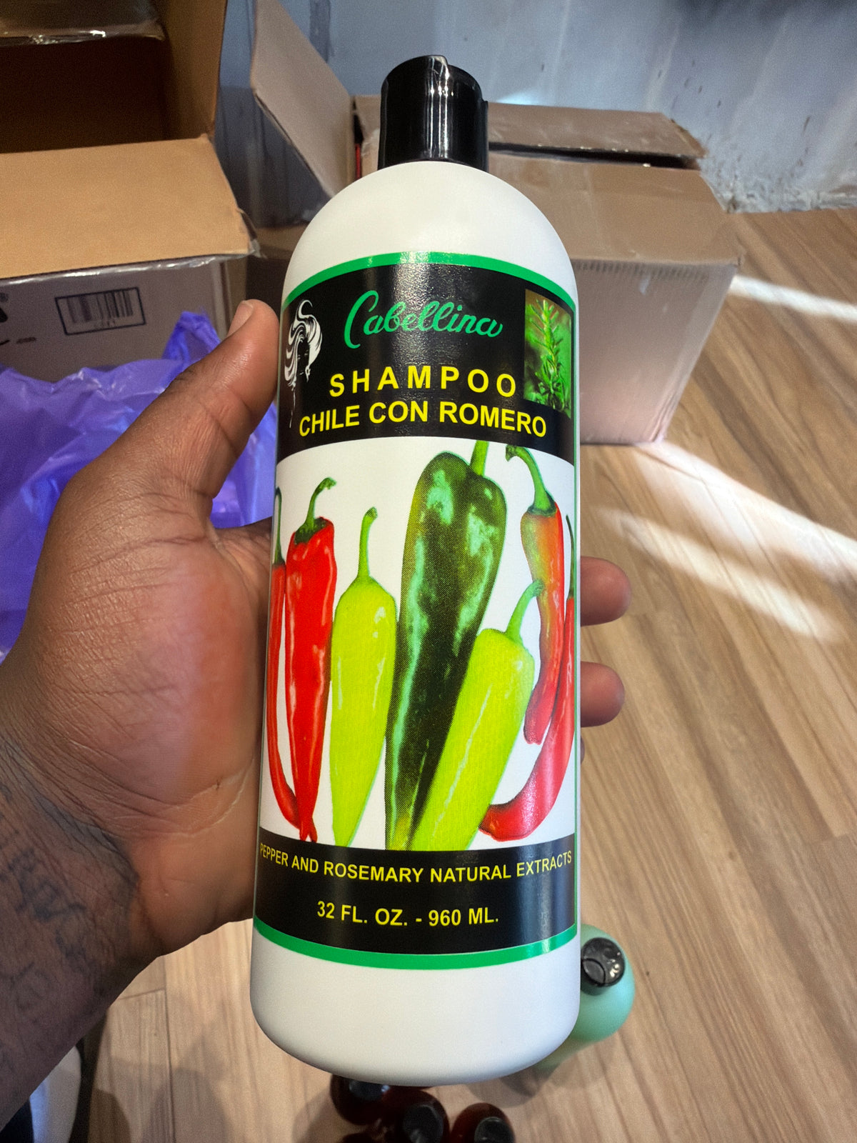 Cabellina- chile con romero pepper&rosemary shampoo 32fl.oz.(960ml)