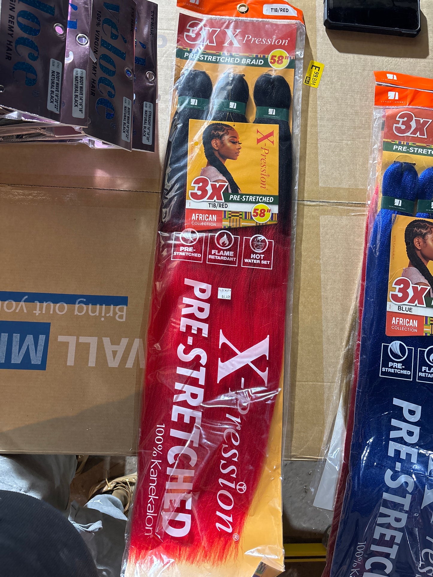X-Pression pre-stretched braiding hair -ombré black/red-58”