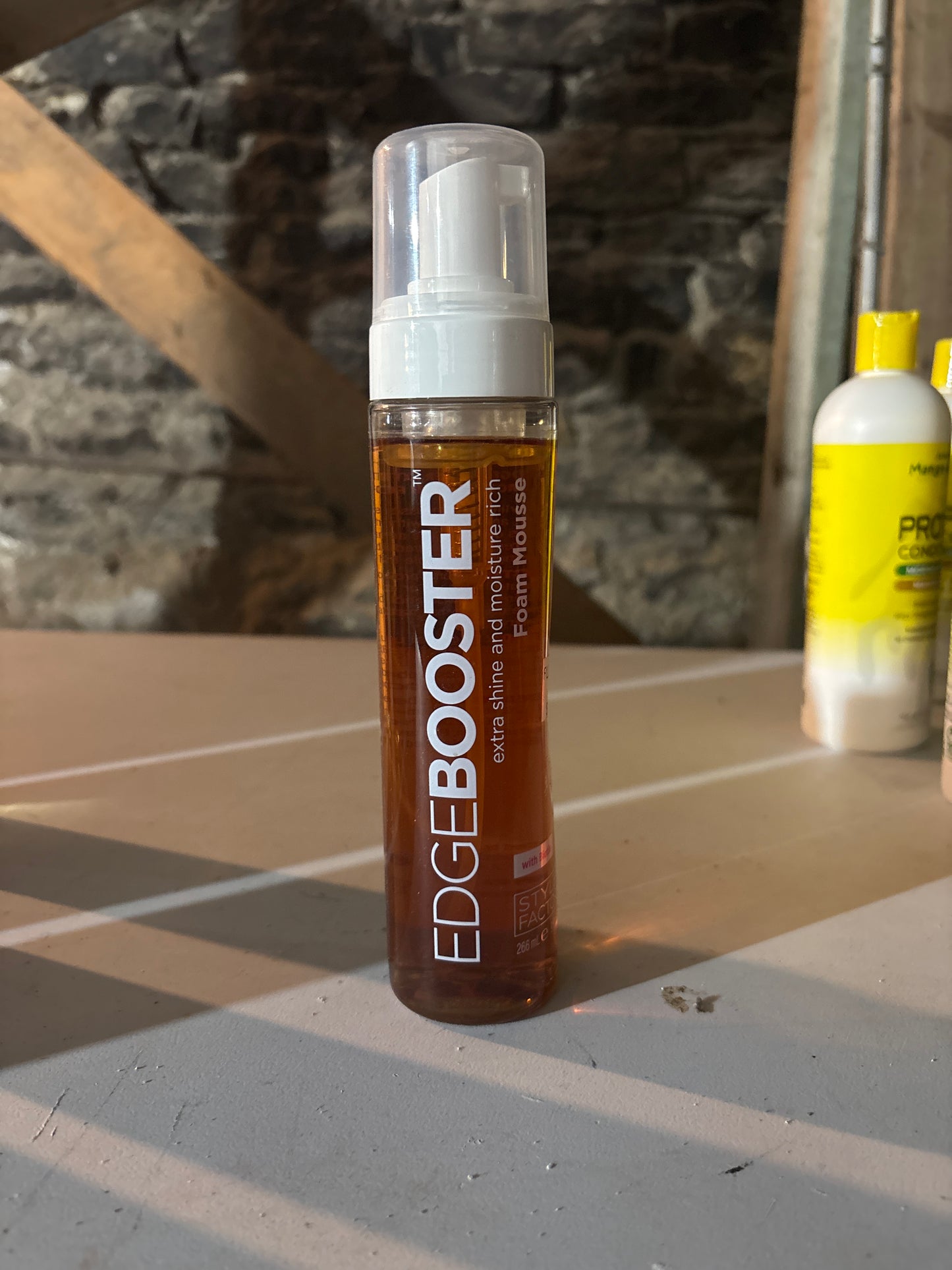 EDGEBOOSTER- Extra Shine and Moisture Rich Foam Mousse with Biotin