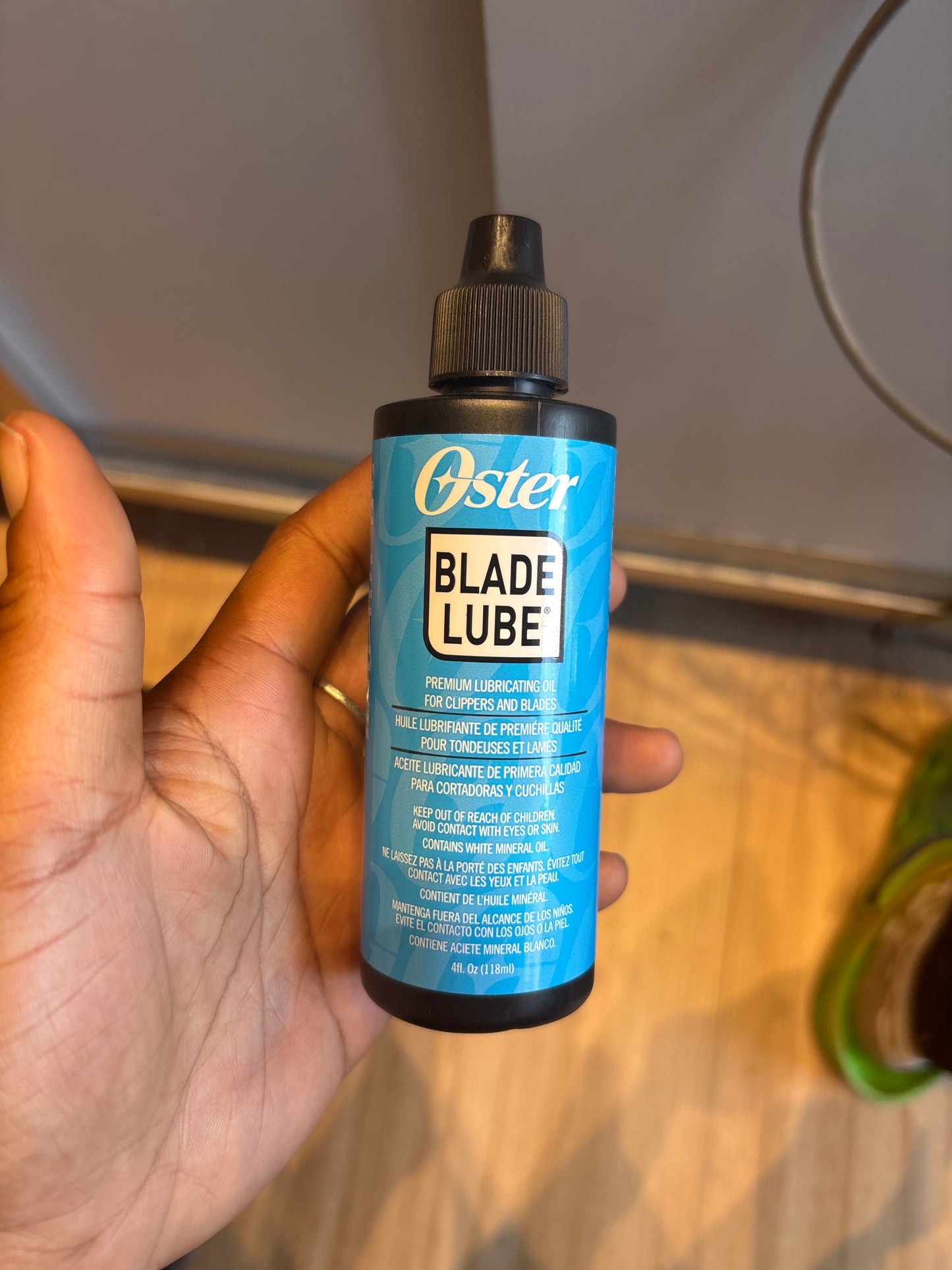 OSTER- Blade Lube 4Fl.oz(118ml)