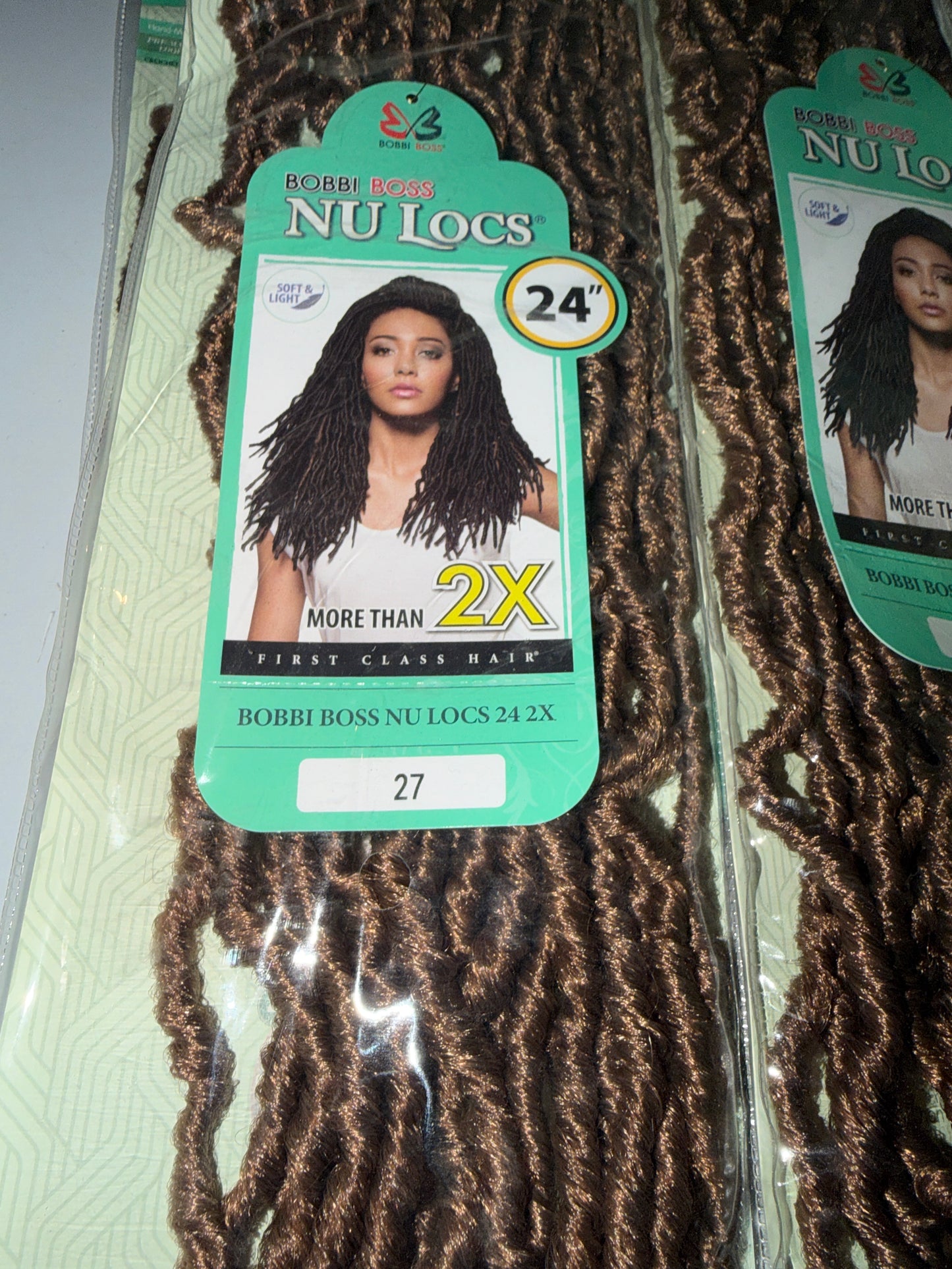 Bobbi Boss NU LOCS 24” 2X Soft Locs – Color 27