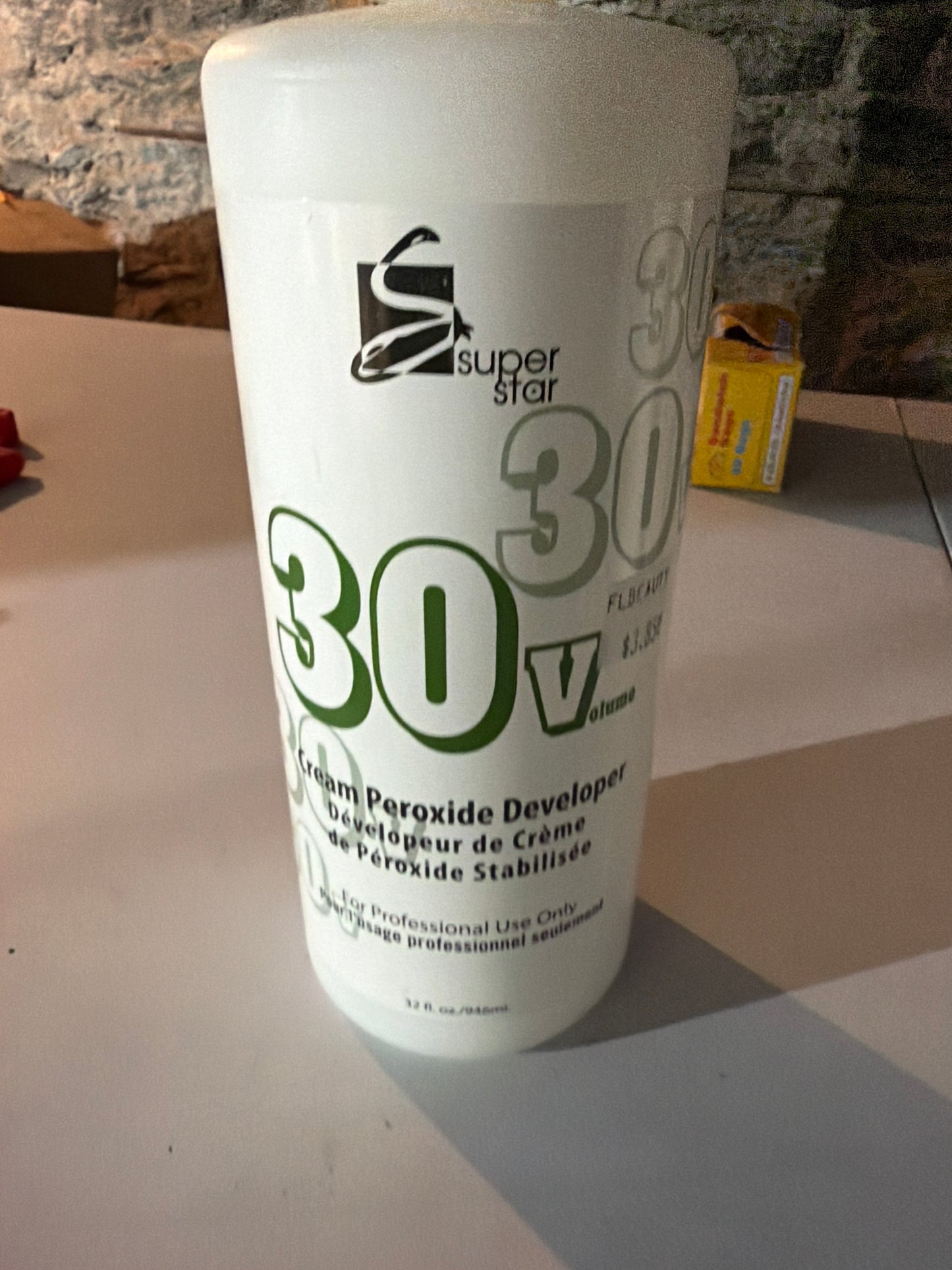Super Star 30 Volume Cream Peroxide Developer – 32 fl oz