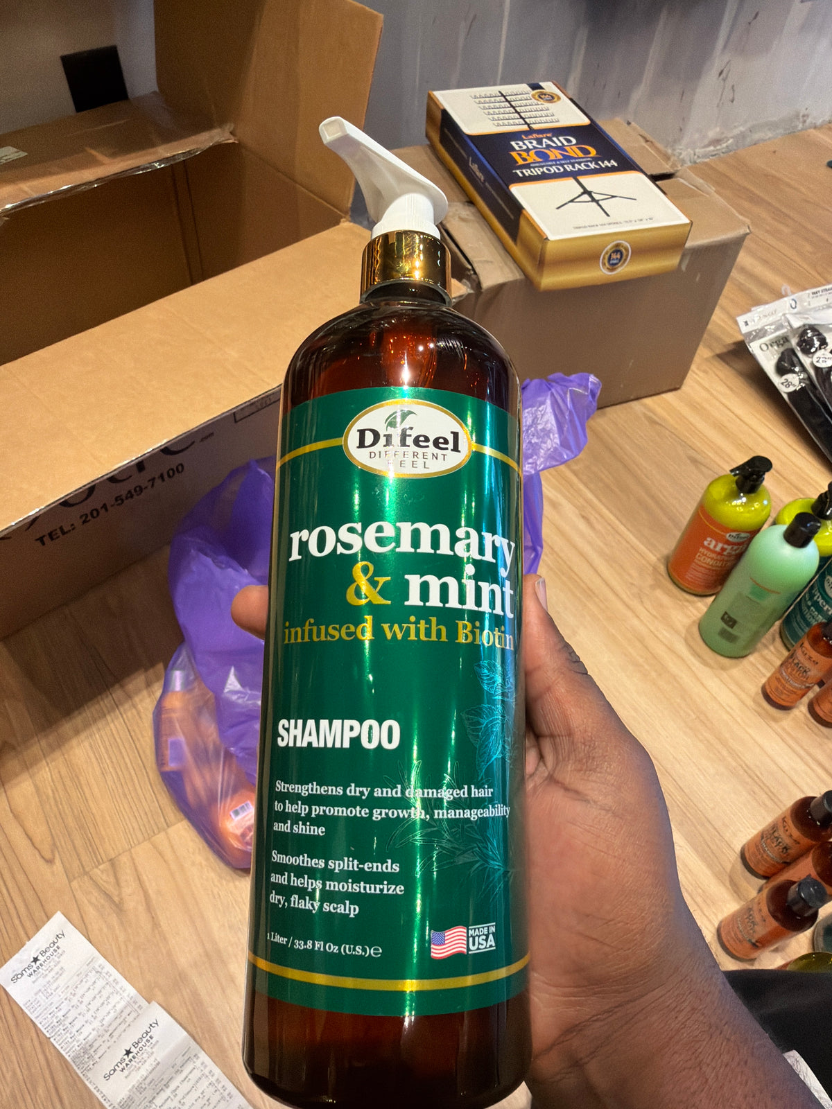 Rosemary & mint infused with biotin shampoo