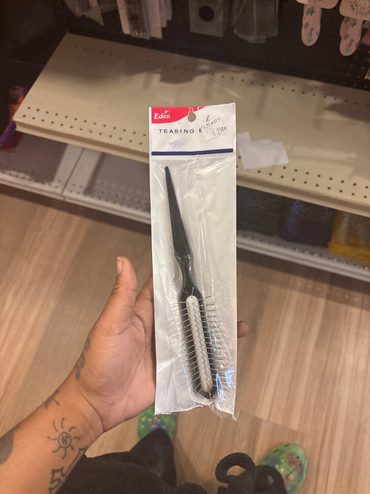 EDEN- Teasing Brush