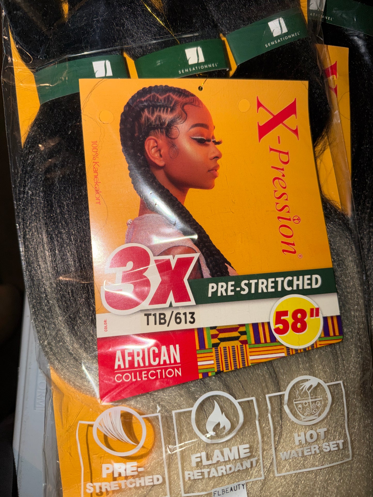 X-Pression African Collection 3X Pre-Stretched Braiding Hair 58” – Color T1B/613
